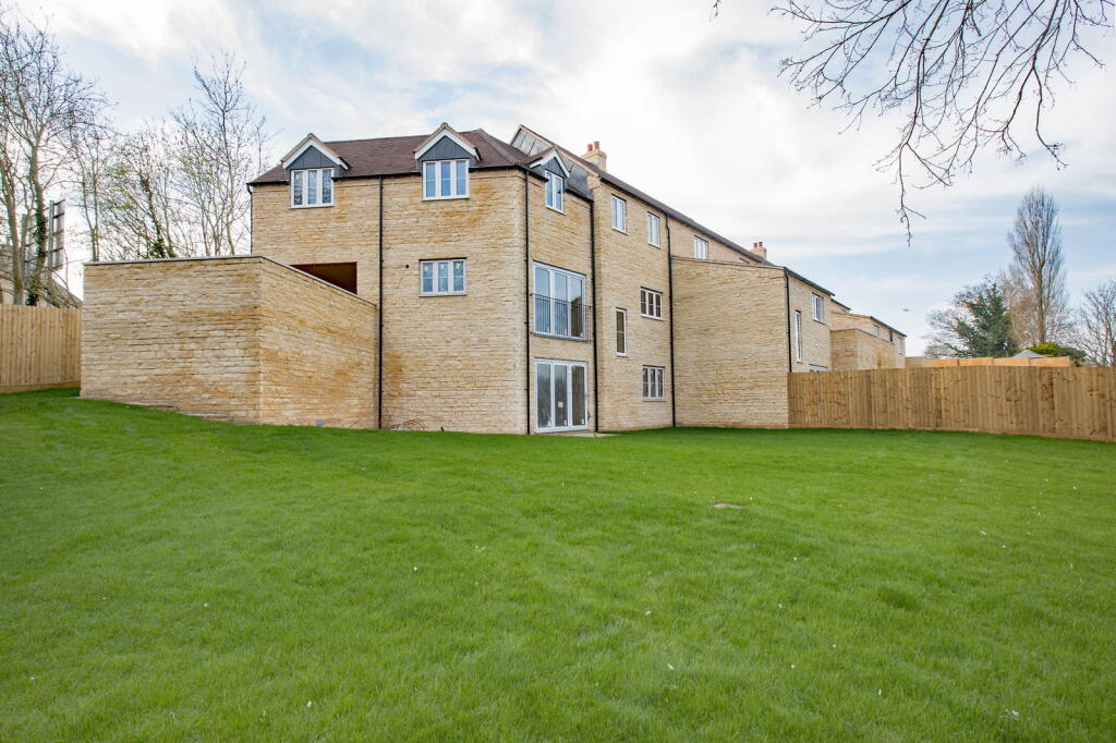 Main image of property: Stamford Road, Weldon, Northamptonshire, NN17 3JL
