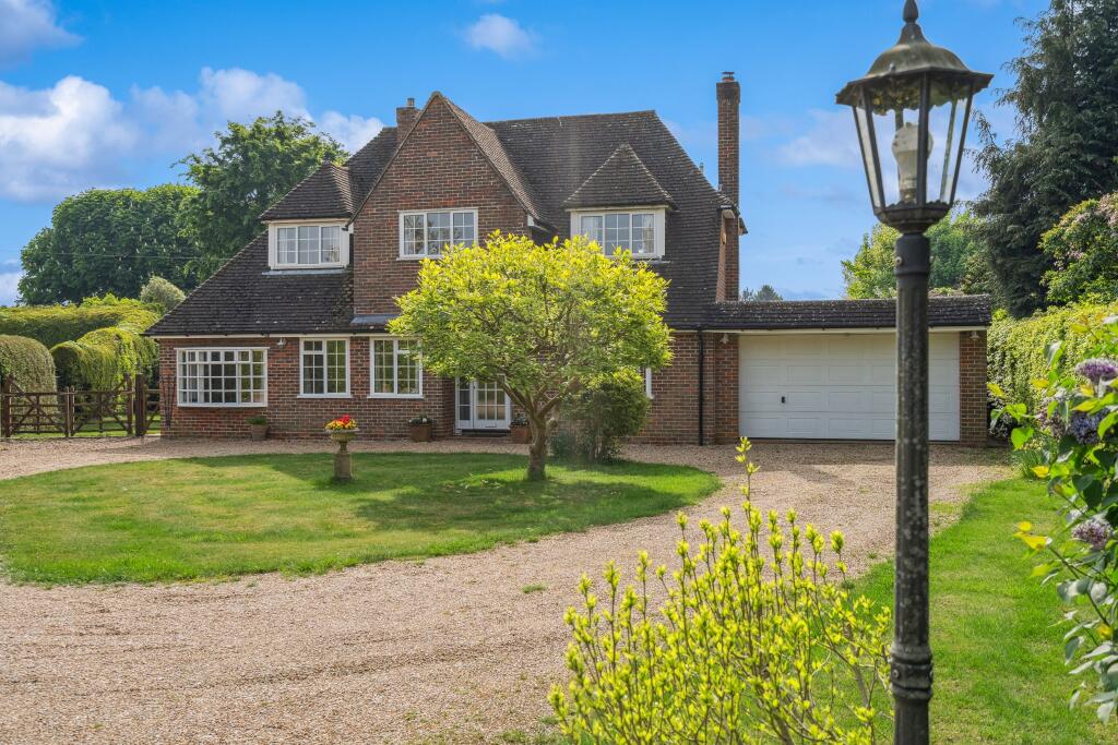 Main image of property: Hunters Close, Chesham