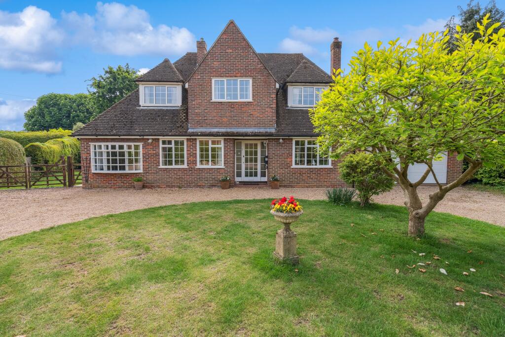 Main image of property: Hunters Close, Chesham