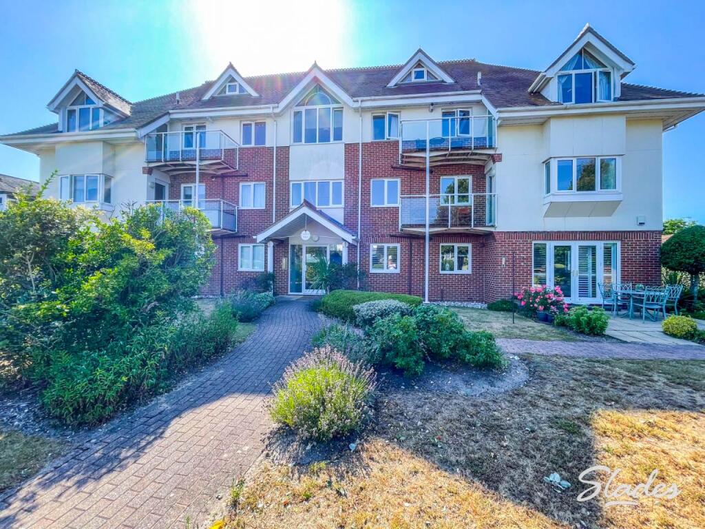 Main image of property: 21 Stourwood Avenue, Southbourne, Bournemouth