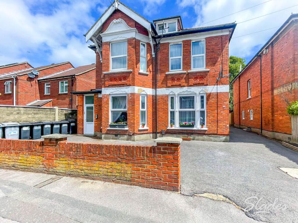 Main image of property: 44 Hamilton Road, Boscombe , Bournemouth