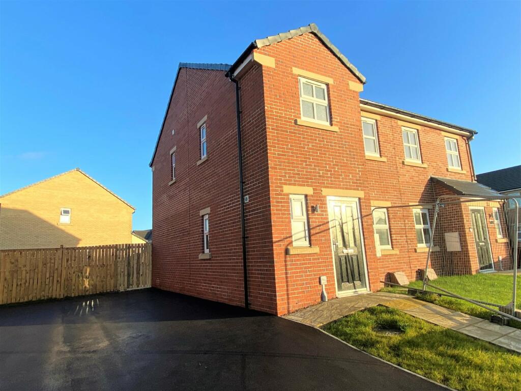 Main image of property: Chalk Road, Stainforth, Doncaster, South Yorkshire, DN7