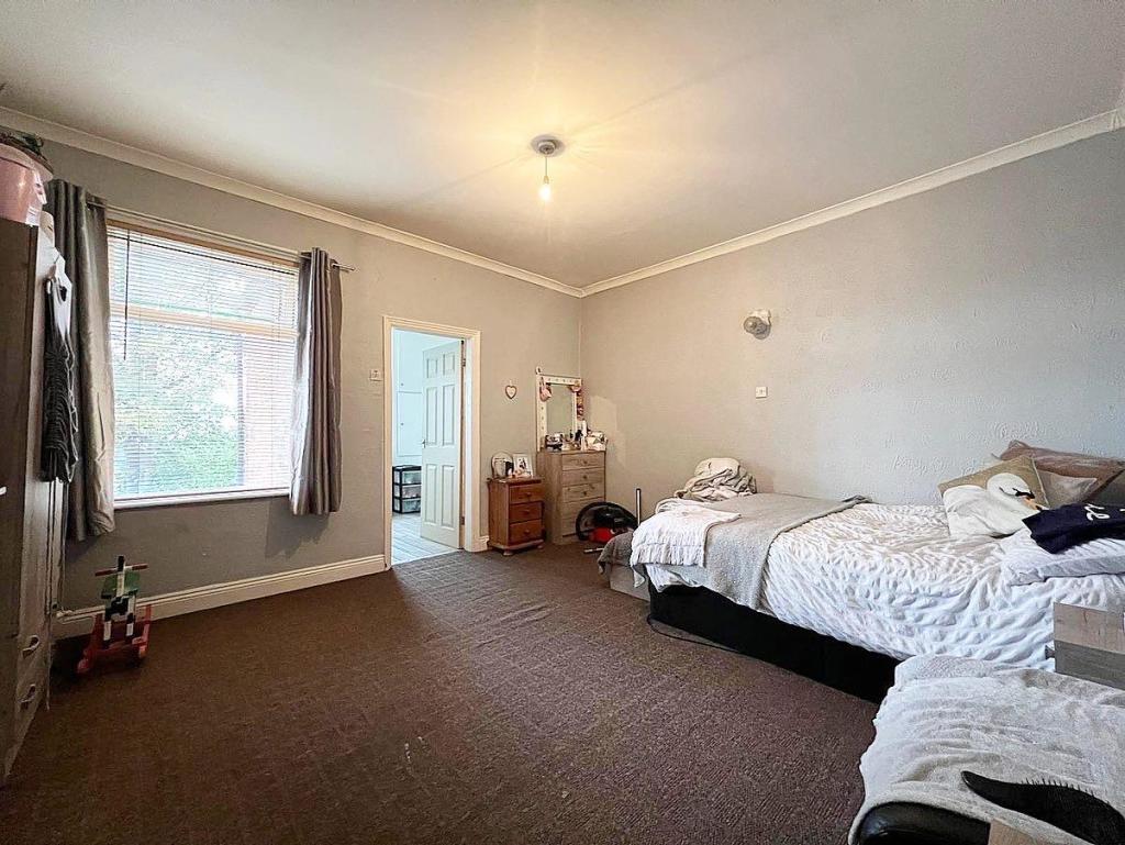 2 bedroom house for sale in Hough Lane, Wombwell, Barnsley, S73