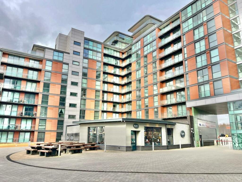 1 bedroom apartment for sale in Fitzwilliam Street, Barnsley, S70