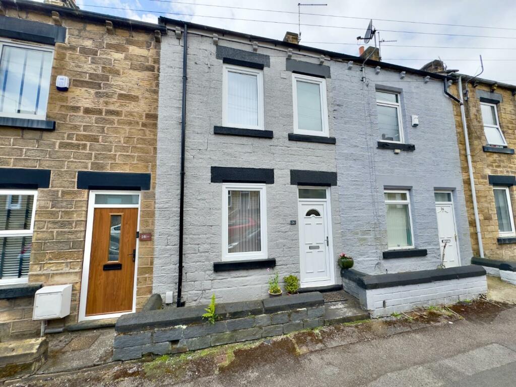 3 bedroom terraced house for sale in James Street, Worsbrough Dale