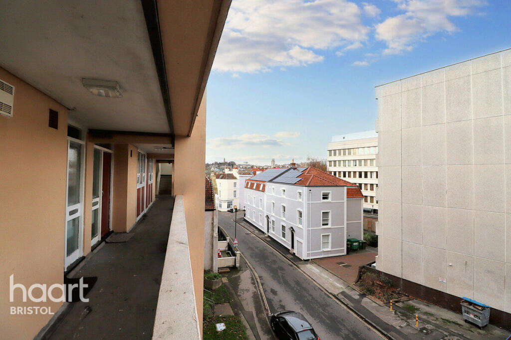 Additional property image - Guinea Street, Bristol
