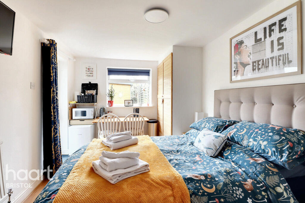 Additional property image - Charlton Mead Drive, Bristol