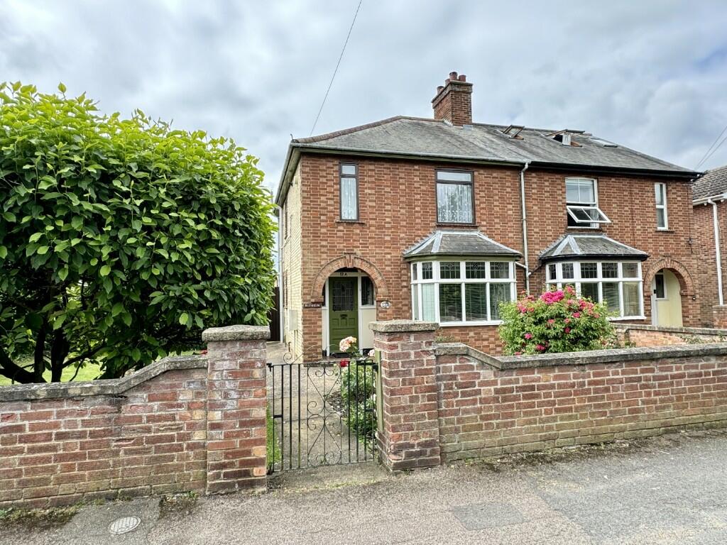 Main image of property: 12a East Chadley Lane, Godmanchester, Cambridgeshire. PE29 2BJ