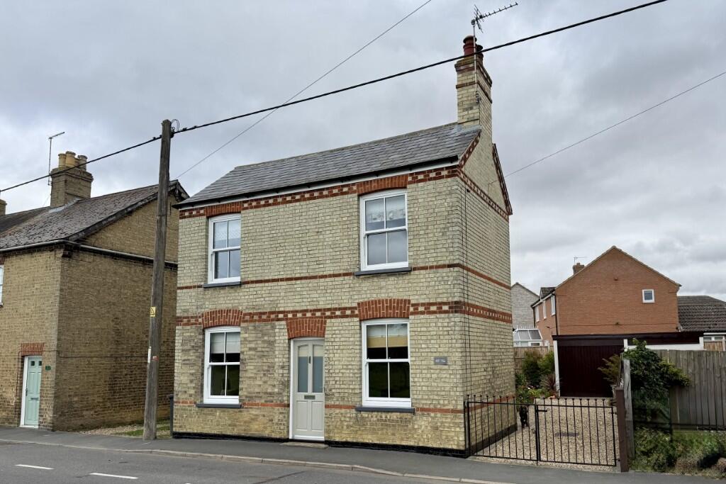 Main image of property: 49 High Street, Offord D'Arcy, Cambridgeshire. PE19 5RF