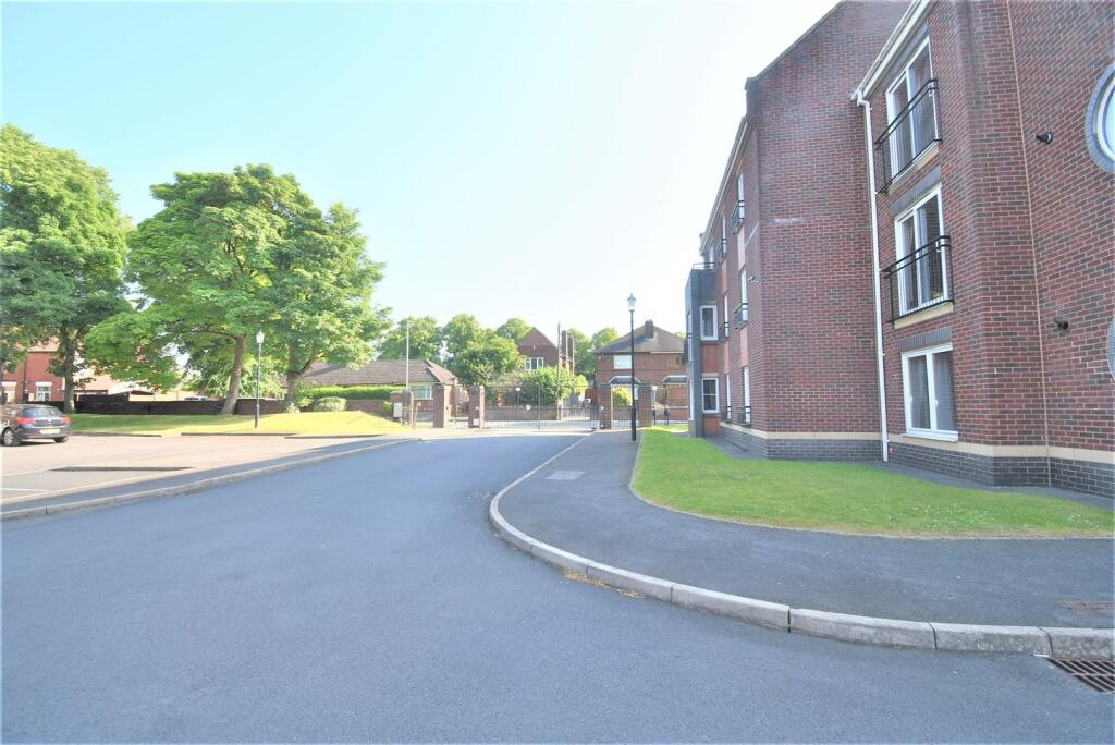 2 bedroom apartment for rent in Scholars Court, Penkhull, ST4