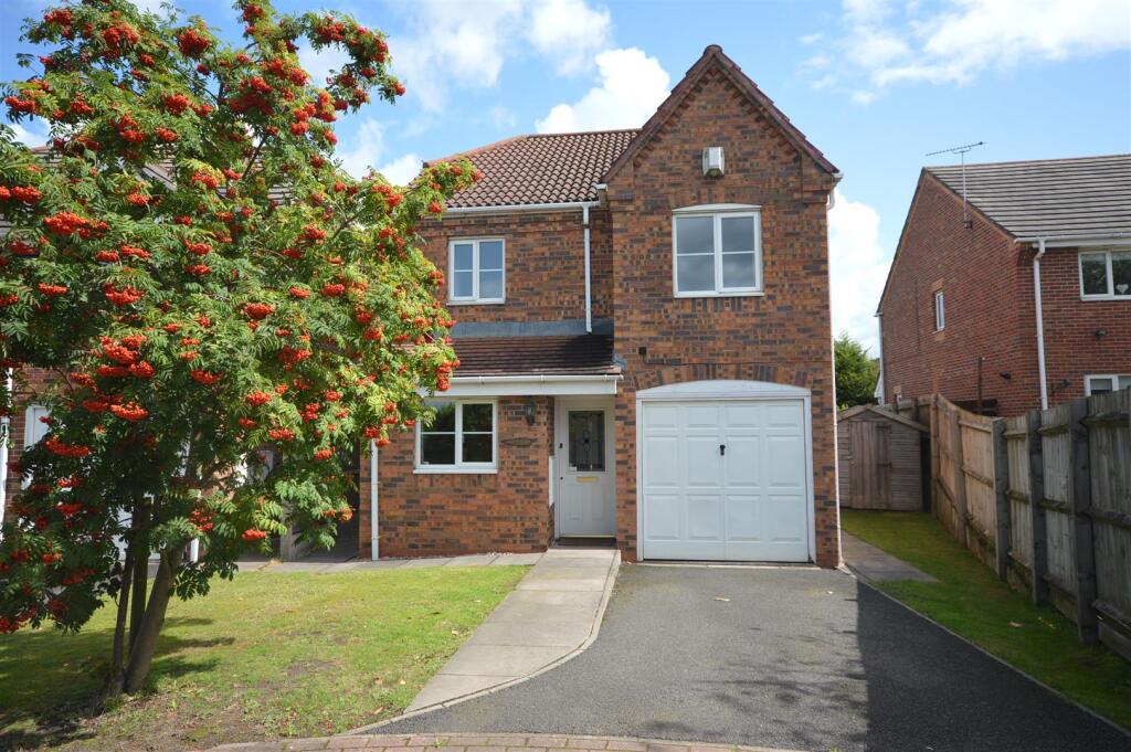 Main image of property: Elizabeth Close, Sandbach