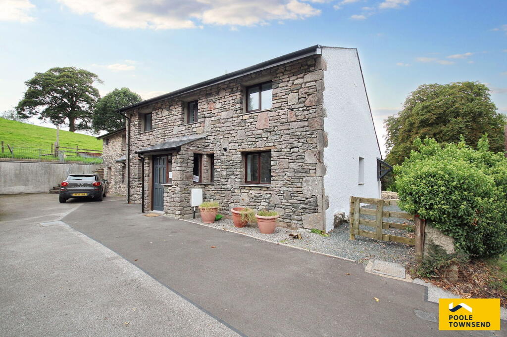 Main image of property: Leasgill, Milnthorpe, LA7 7FG