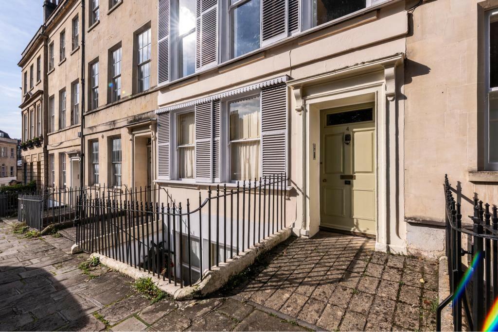 Additional property image - St. James's Square, Bath, BA12TR