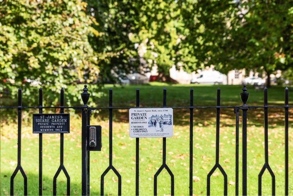 Additional property image - St. James's Square, Bath, BA12TR