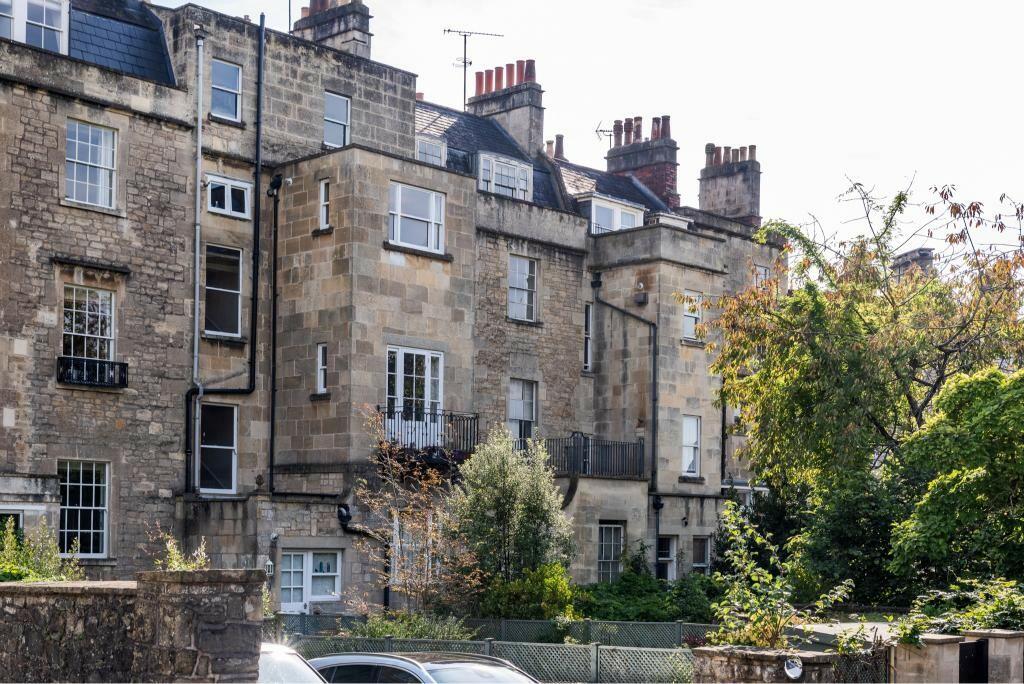 Additional property image - St. James's Square, Bath, BA12TR