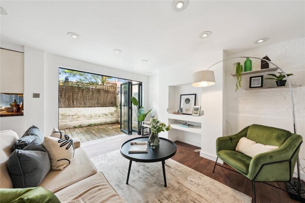 Main image of property: Kelvin Road, London, N5