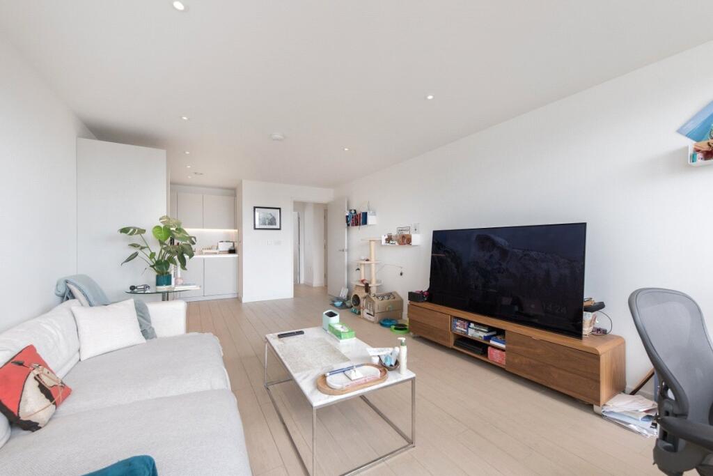 Main image of property: Packington Square, London, N1