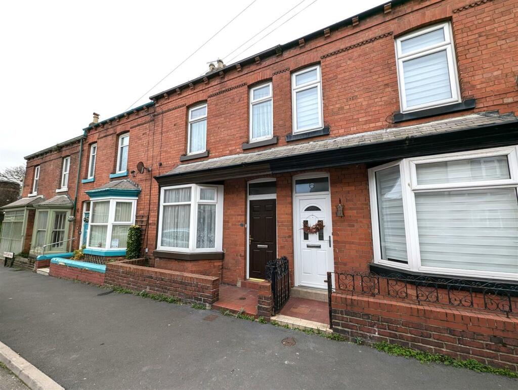 Main image of property: Moorland Road, Scarborough