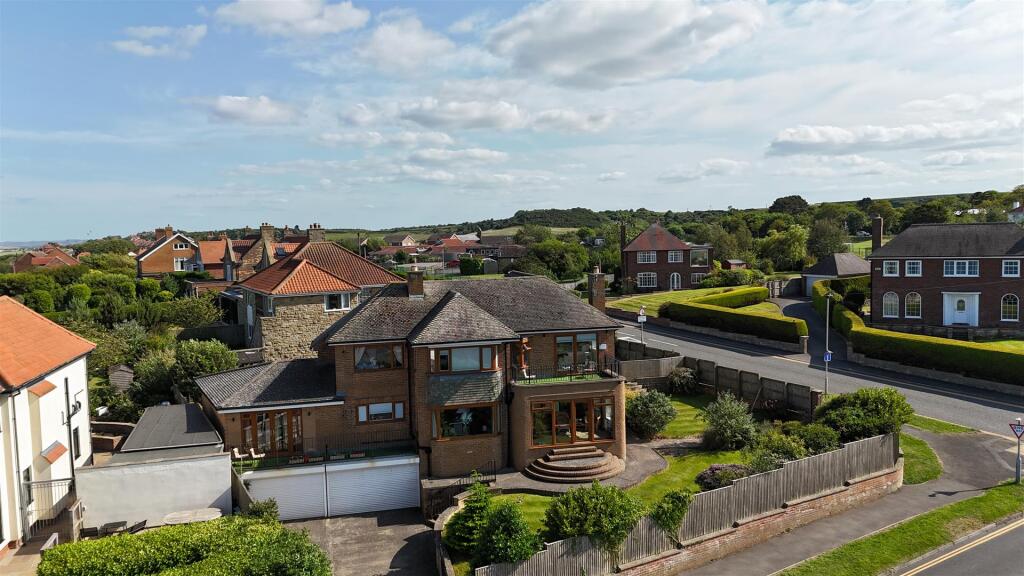 Main image of property: Holbeck Hill, Scarborough