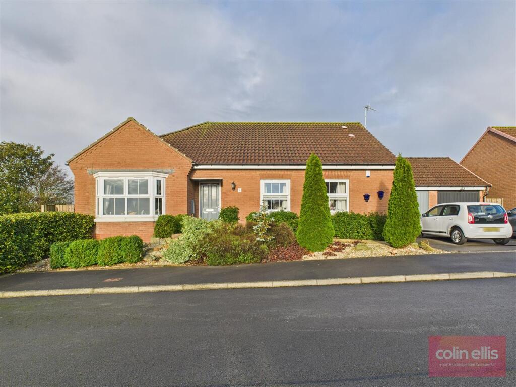 Main image of property: South Lea Road, Cayton, Scarborough, YO11