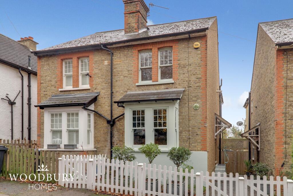 Main image of property: York Hill, Loughton, IG10