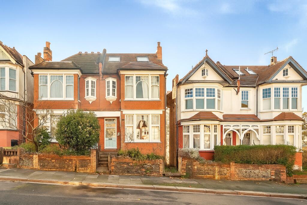 Main image of property: Avondale Avenue, Woodside Park, N12