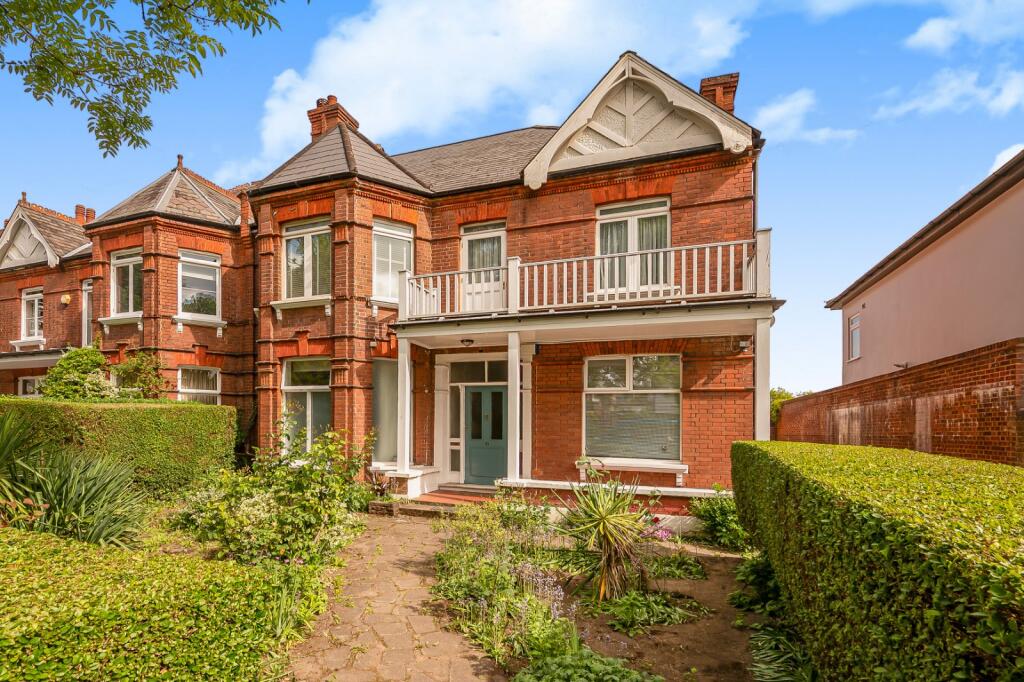 Main image of property: The Avenue, Brondesbury Park, London, NW6