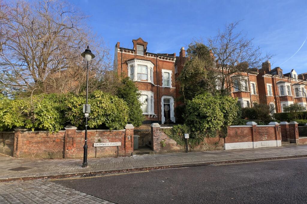 Main image of property: Cromwell Place, Highgate, London, N6