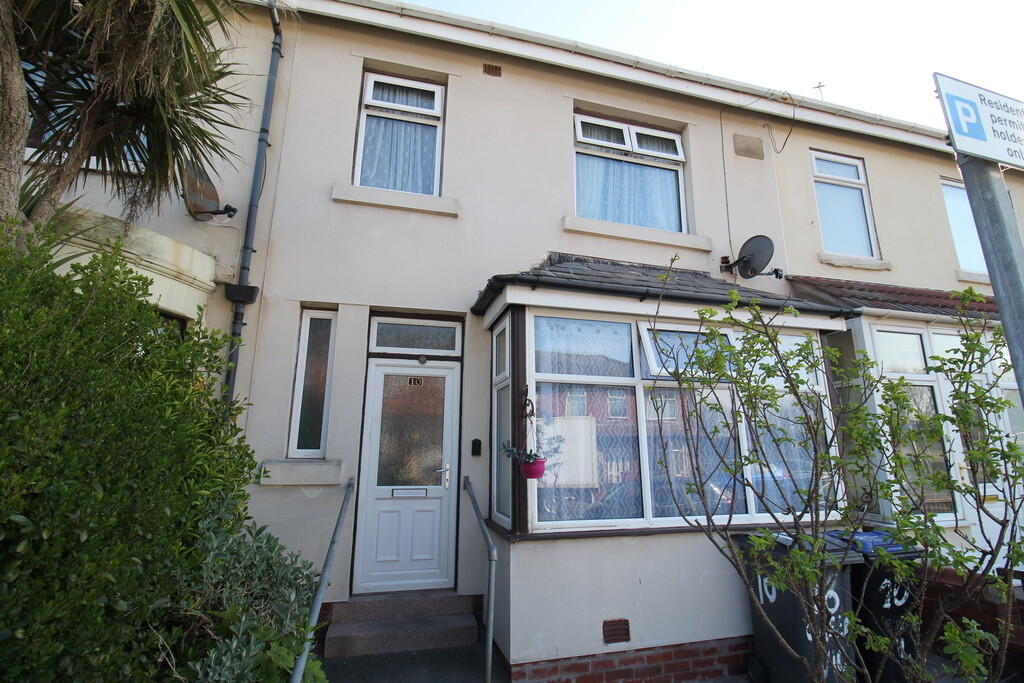 Main image of property: 10 Queen Victoria Road