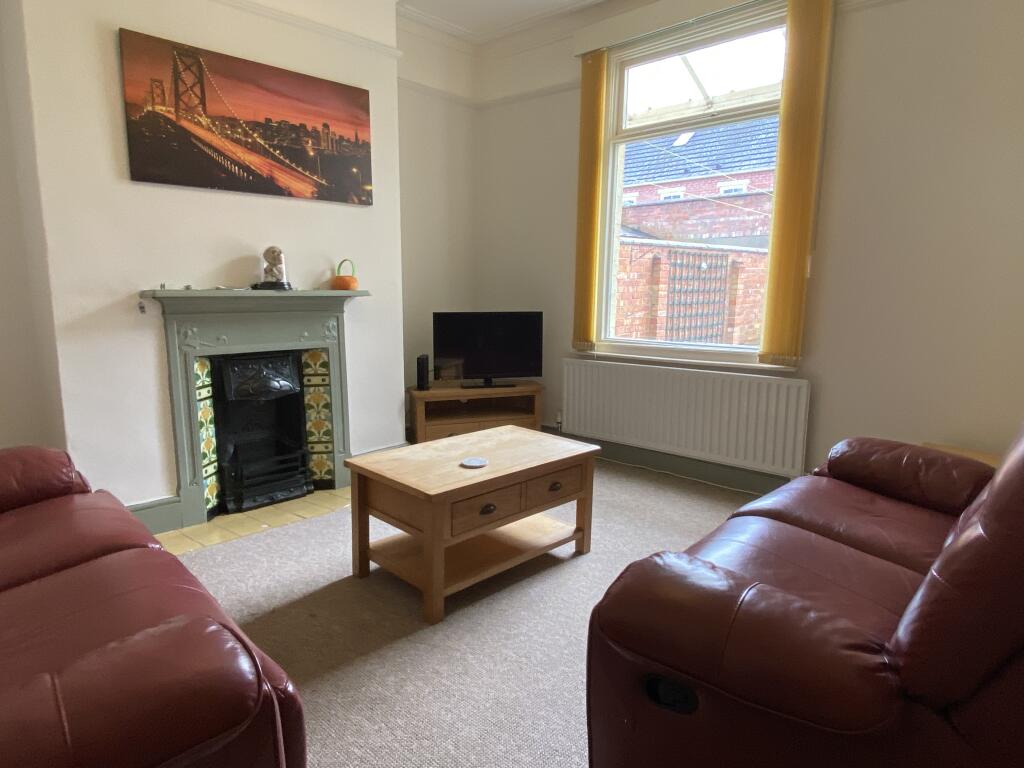 4 bedroom terraced house for rent in 27 Cranwell Street, Lincoln, LN5