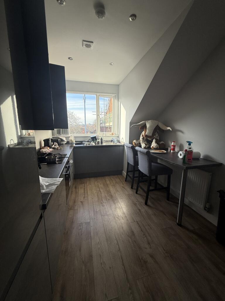 Main image of property: City centre// 2 bed 2 bath - North Sherwood St NG1 4EE