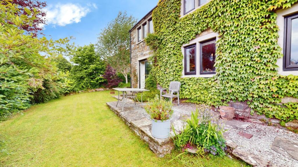 Additional property image - Lower Croft, Stainforth, Settle