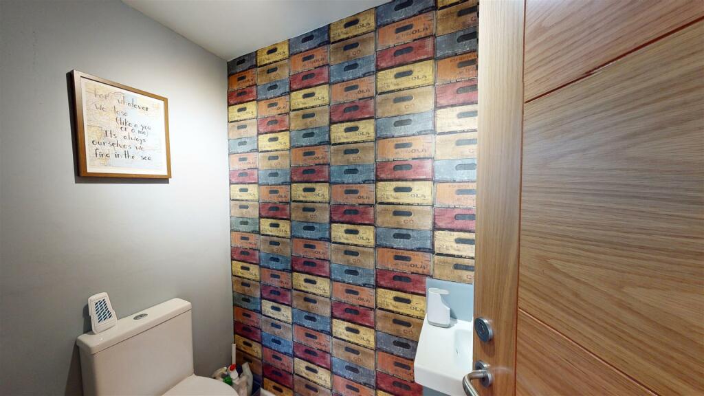 Additional property image - Lower Croft, Stainforth, Settle