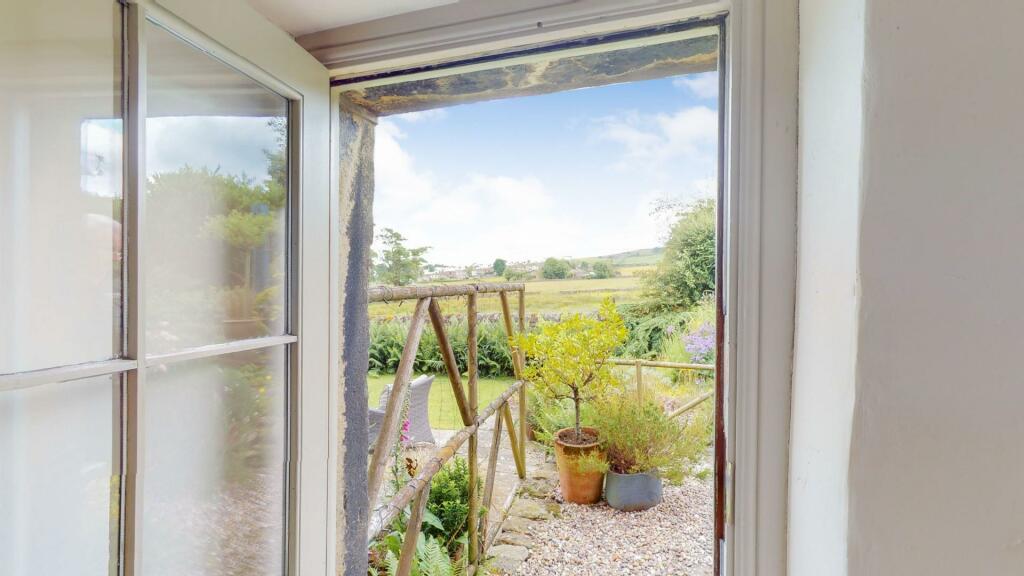 Additional property image - Gill Top House, Cowling