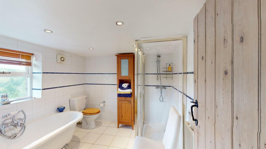 Additional property image - Gill Top House, Cowling