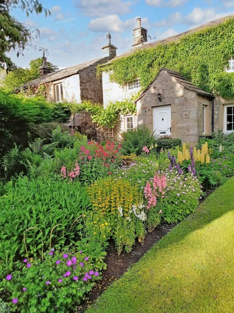 Additional property image - Rose Cottage, Buckden, Skipton