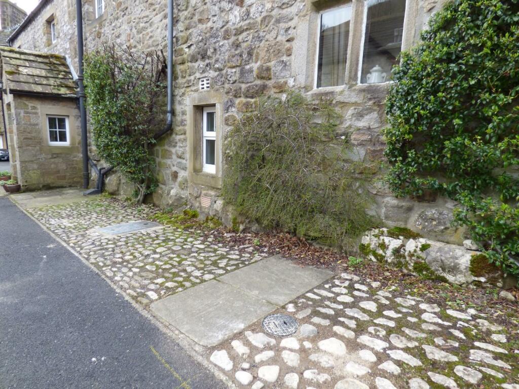 Additional property image - Rose Cottage, Buckden, Skipton
