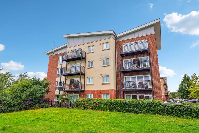 Main image of property: Tadros Court, High Wycombe 2 Bedroom, 2 Bathroom Spacious apartment £1375.00 pcm 