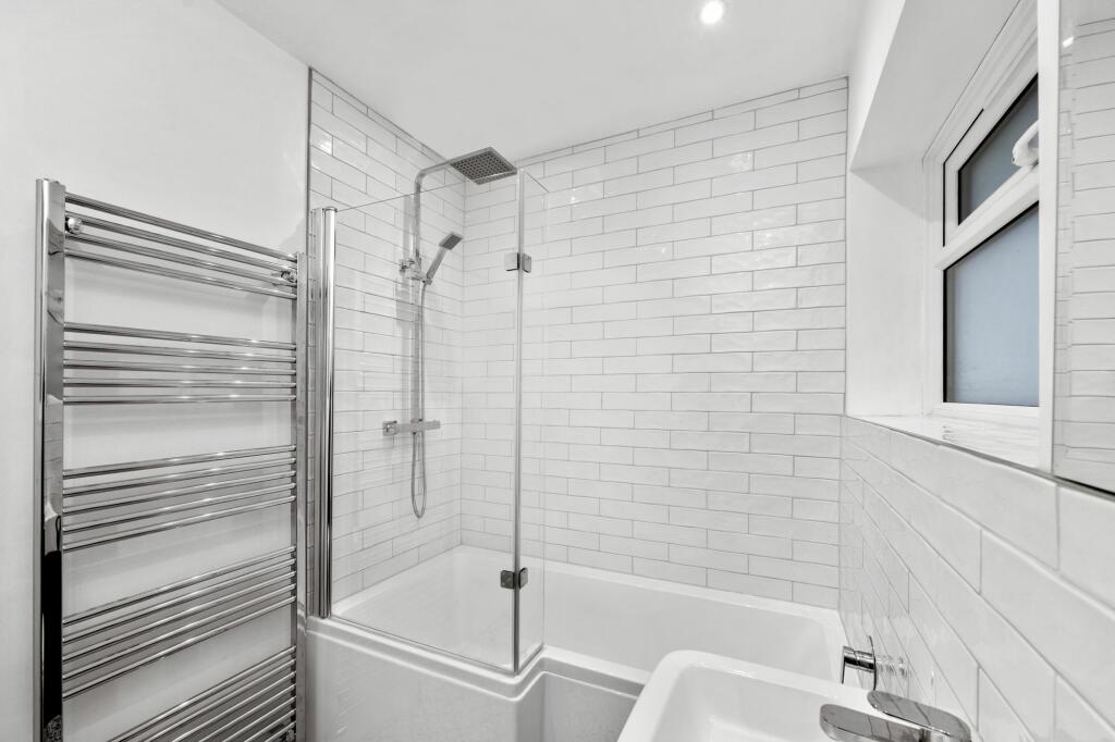 Additional property image - Bramble Rise, Brighton, BN1