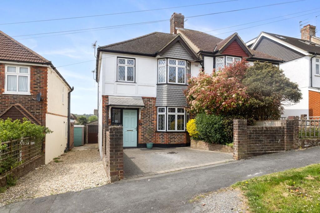 Main image of property: Sanyhils Avenue, Brighton, BN1