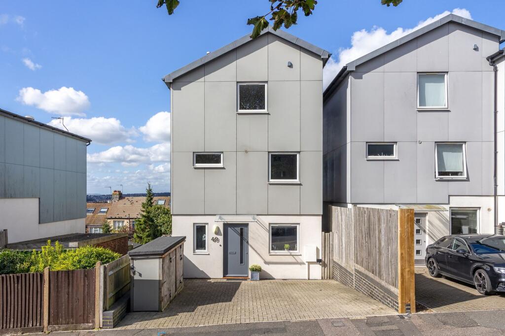 Main image of property: Bevendean Road, Brighton, BN2