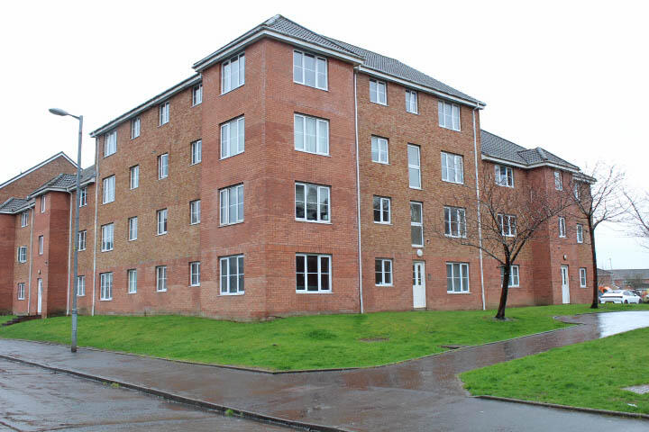 Main image of property: 8 Tullis Gardens, Glasgow, G40 1AF