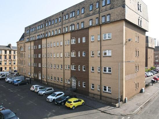 Main image of property: Flat 6, 38 Beltane Street, Glasgow G3 7AH