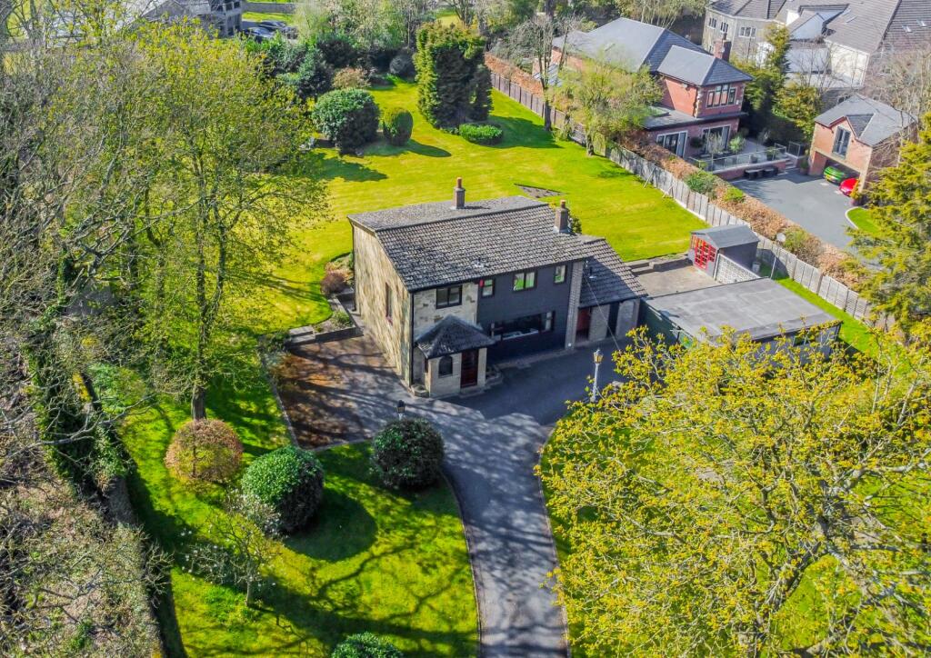 Main image of property: Oxford Road, Gomersal, Cleckheaton, West Yorkshire, BD19