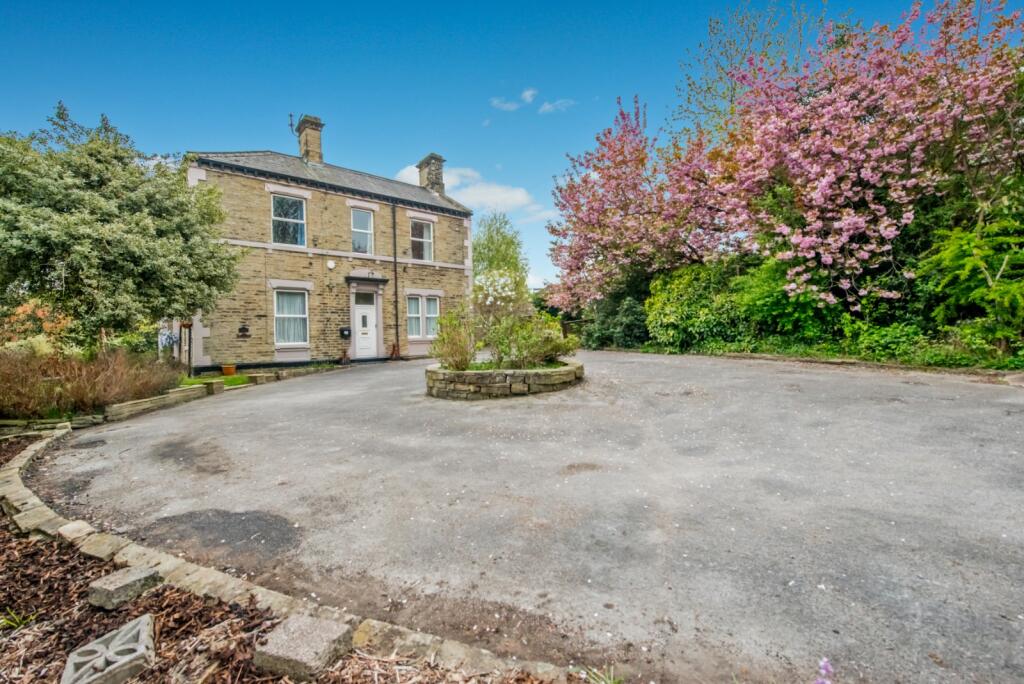 Main image of property: Moorside, Cleckheaton, BD19