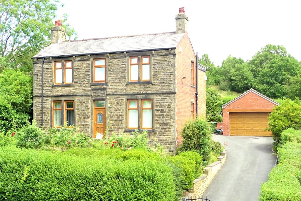 5 bedroom detached house for sale in Oxford Road, Gomersal, BD19