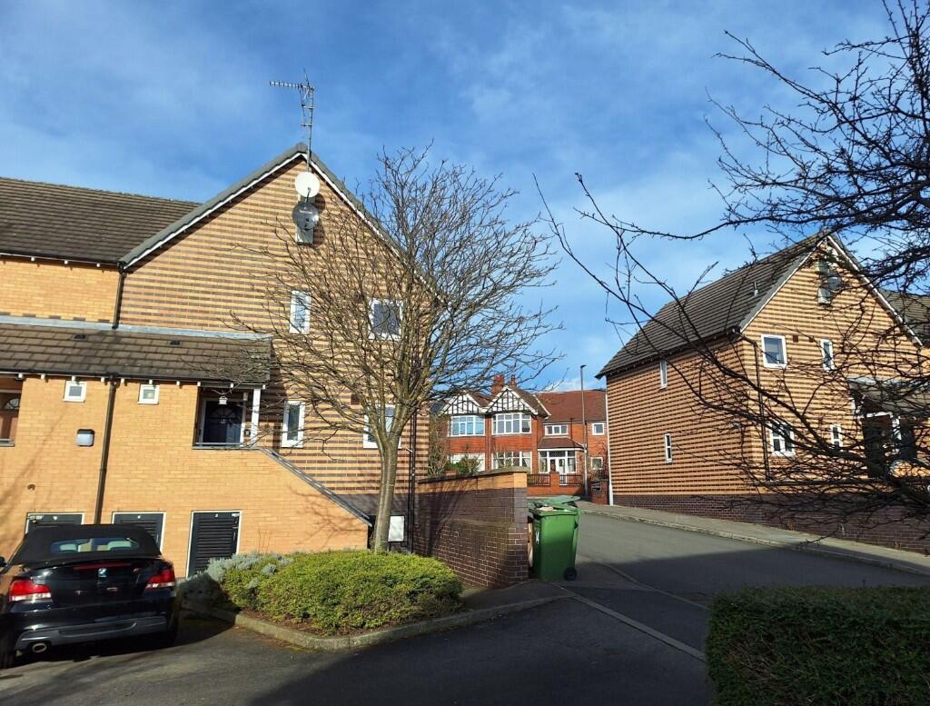 Main image of property: Lawrence Avenue, Pontefract, West Yorkshire, WF8