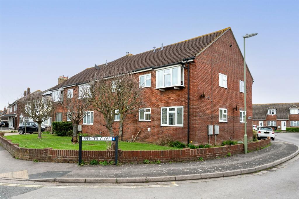 Main image of property: Spencer Close, Hayling Island