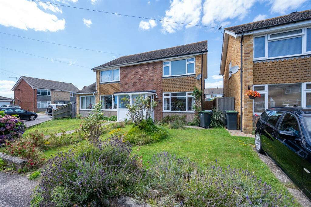 Main image of property: Linden Grove, Hayling Island