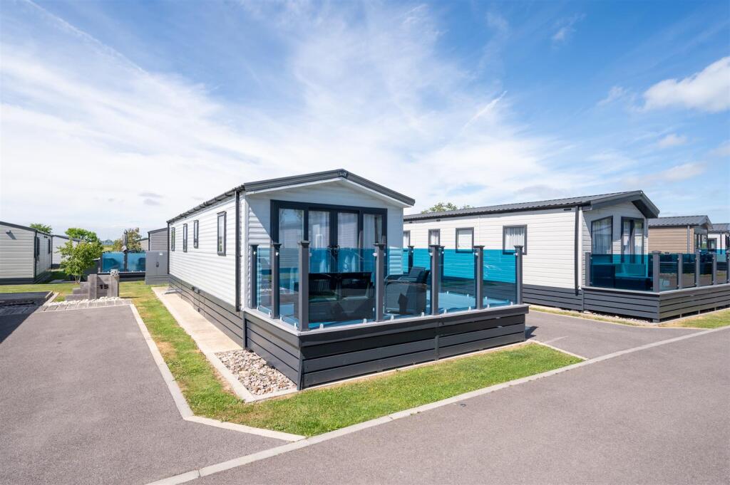 Main image of property: Havant Road, Hayling Island